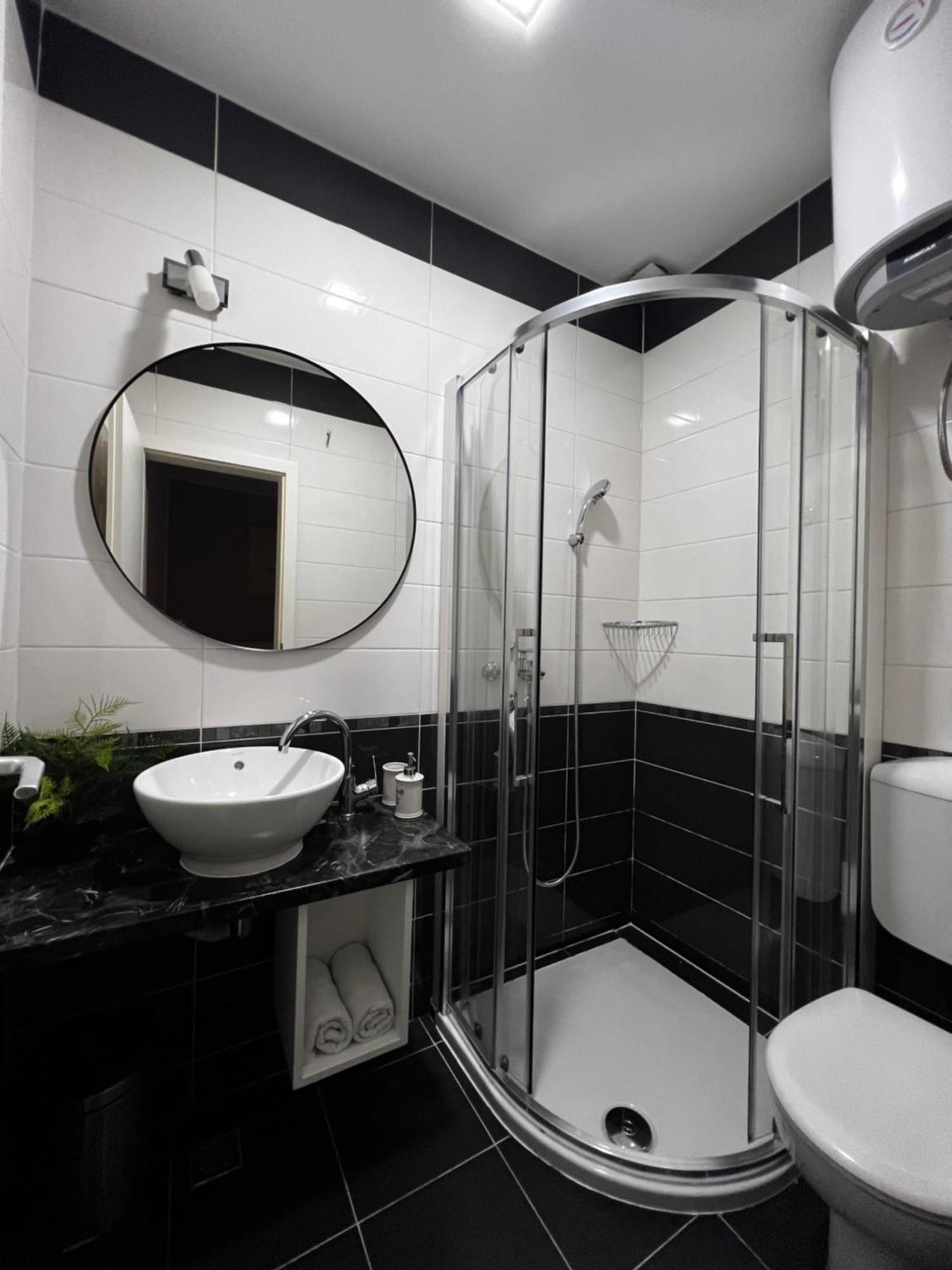 Apartmani Cvitanovic Baska Voda Exterior photo